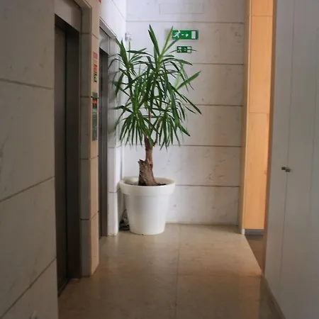 Apartamento Parque Das Nacoes 4a *